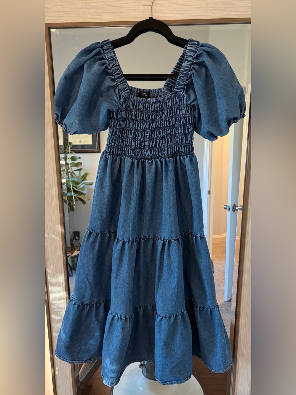 Blush blue vintage wash chambray smocked midi dress size Small Tiered Classic